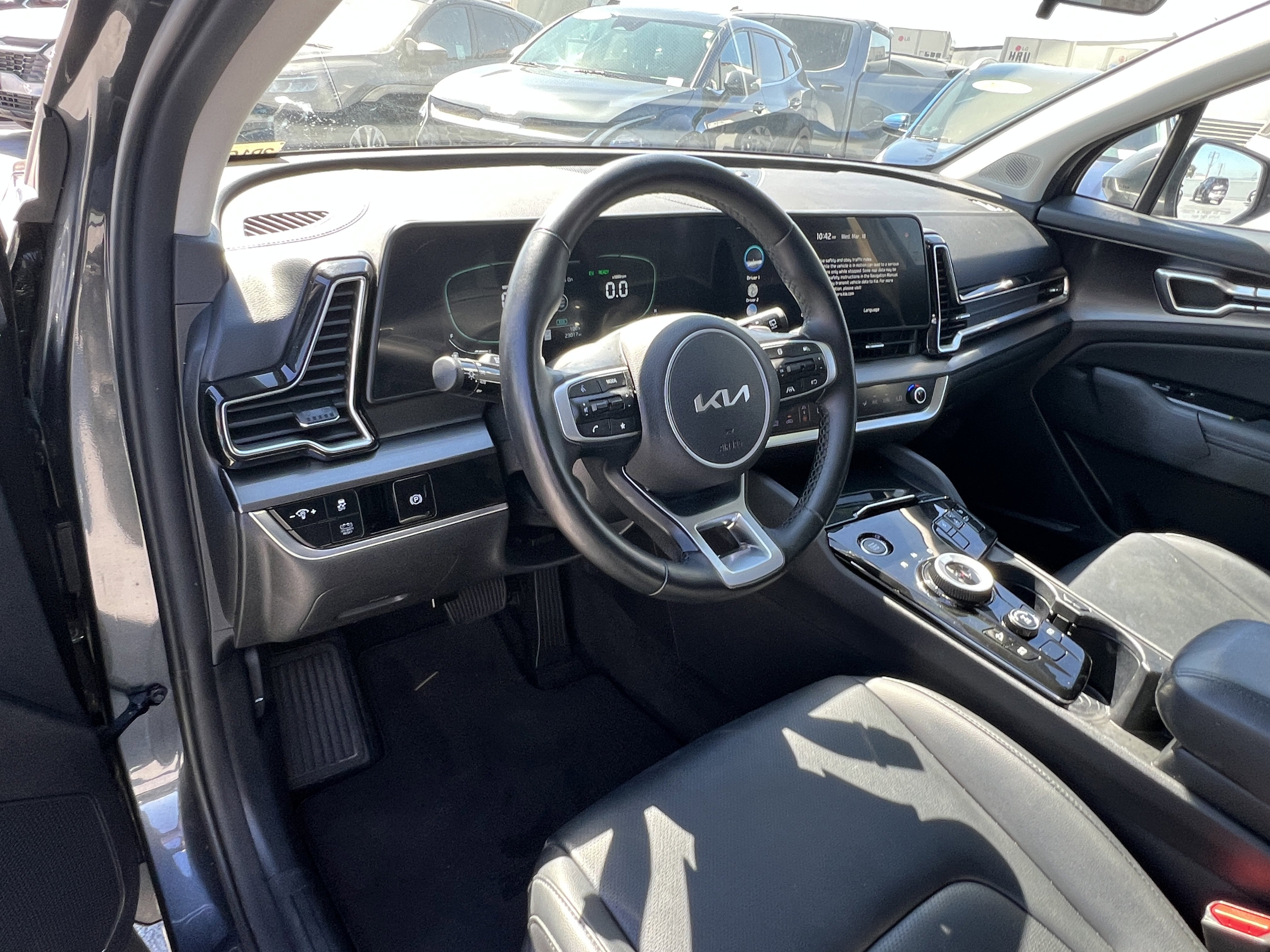 Used 2023 Kia Sportage EX image 23