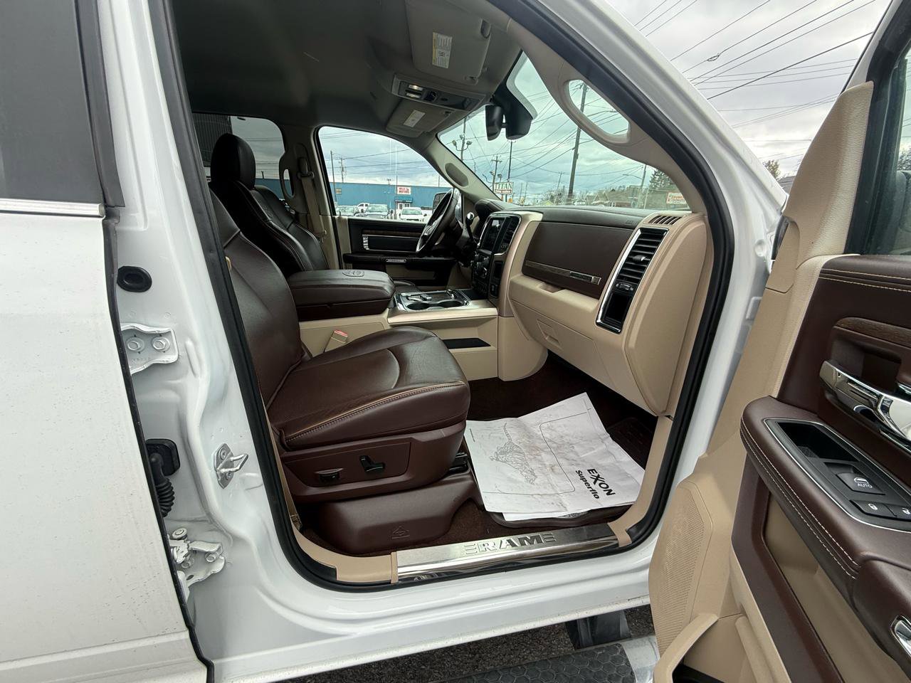 Used 2018 RAM 3500 Laramie Longhorn image 34