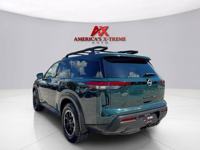 Used 2024 Nissan Pathfinder Rock Creek AWD/4WD image 4