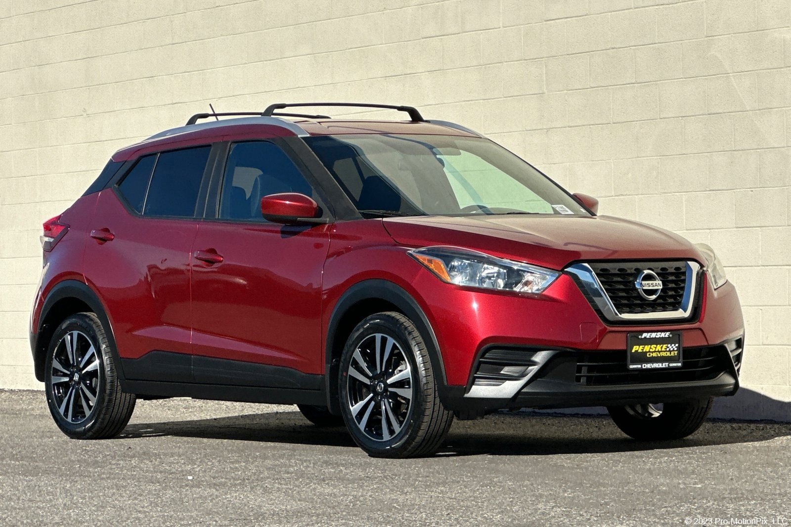 Used 2018 Nissan Kicks SV w/ Exterior Package