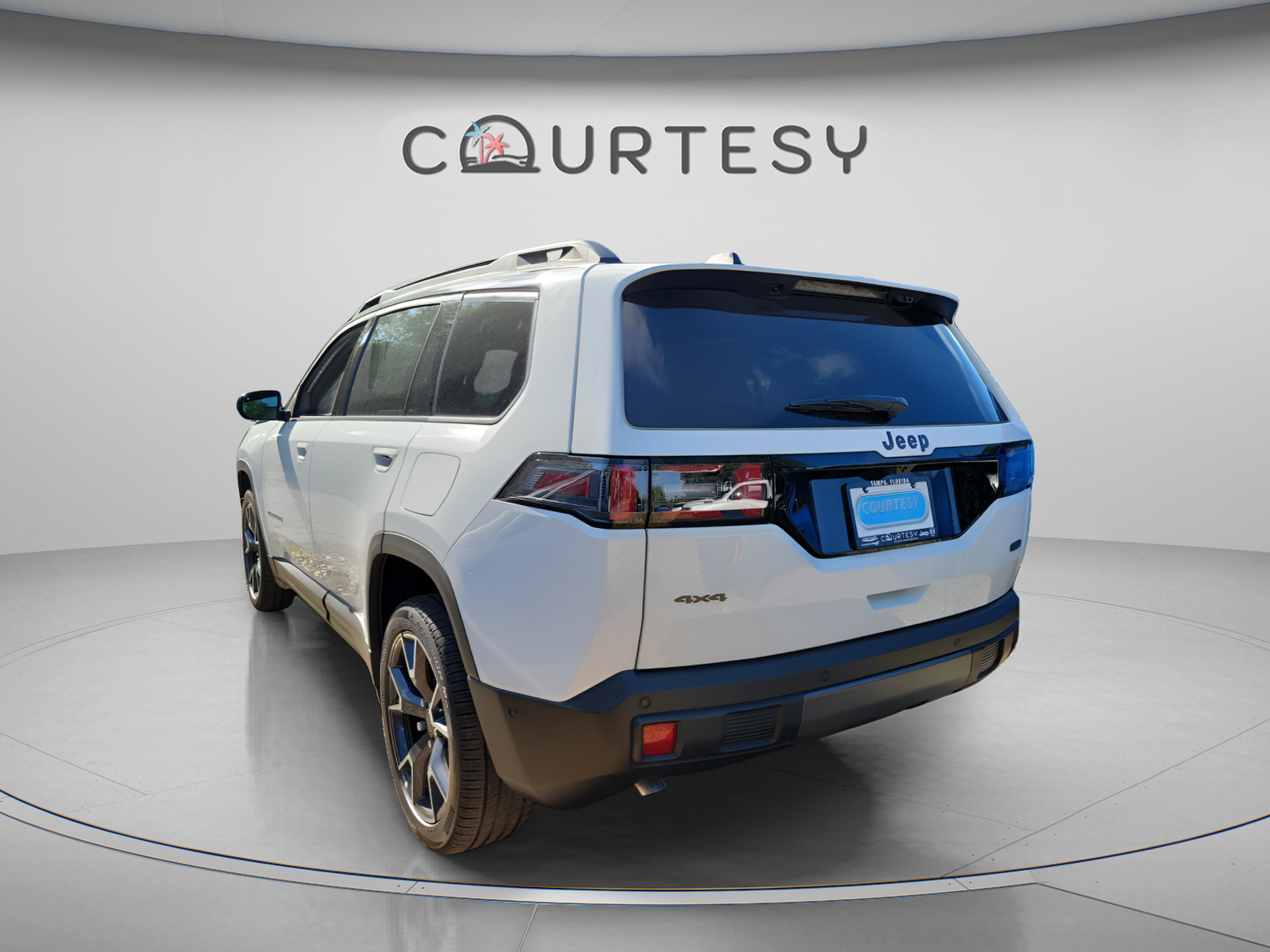 New 2026 Jeep Cherokee Overland w/ Advanced Pro Tech Group AWD/4WD image 2