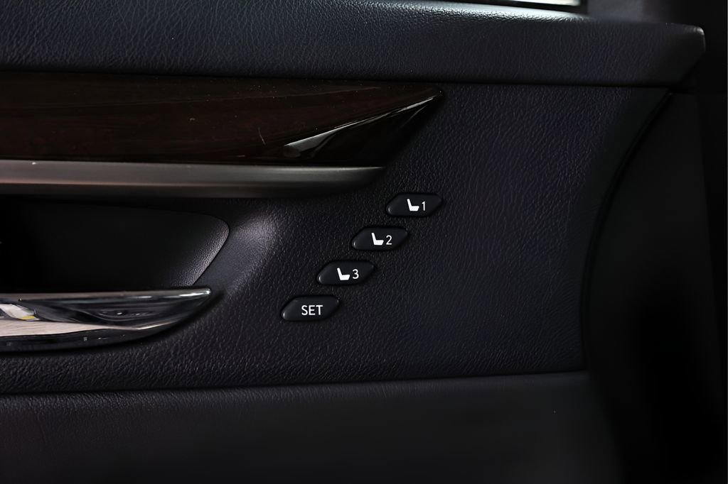 Used 2016 Lexus ES 350 image 41