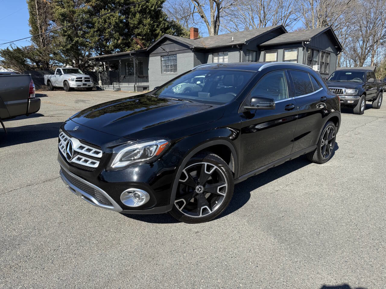Used 2019 Mercedes-Benz GLA 250 image 1