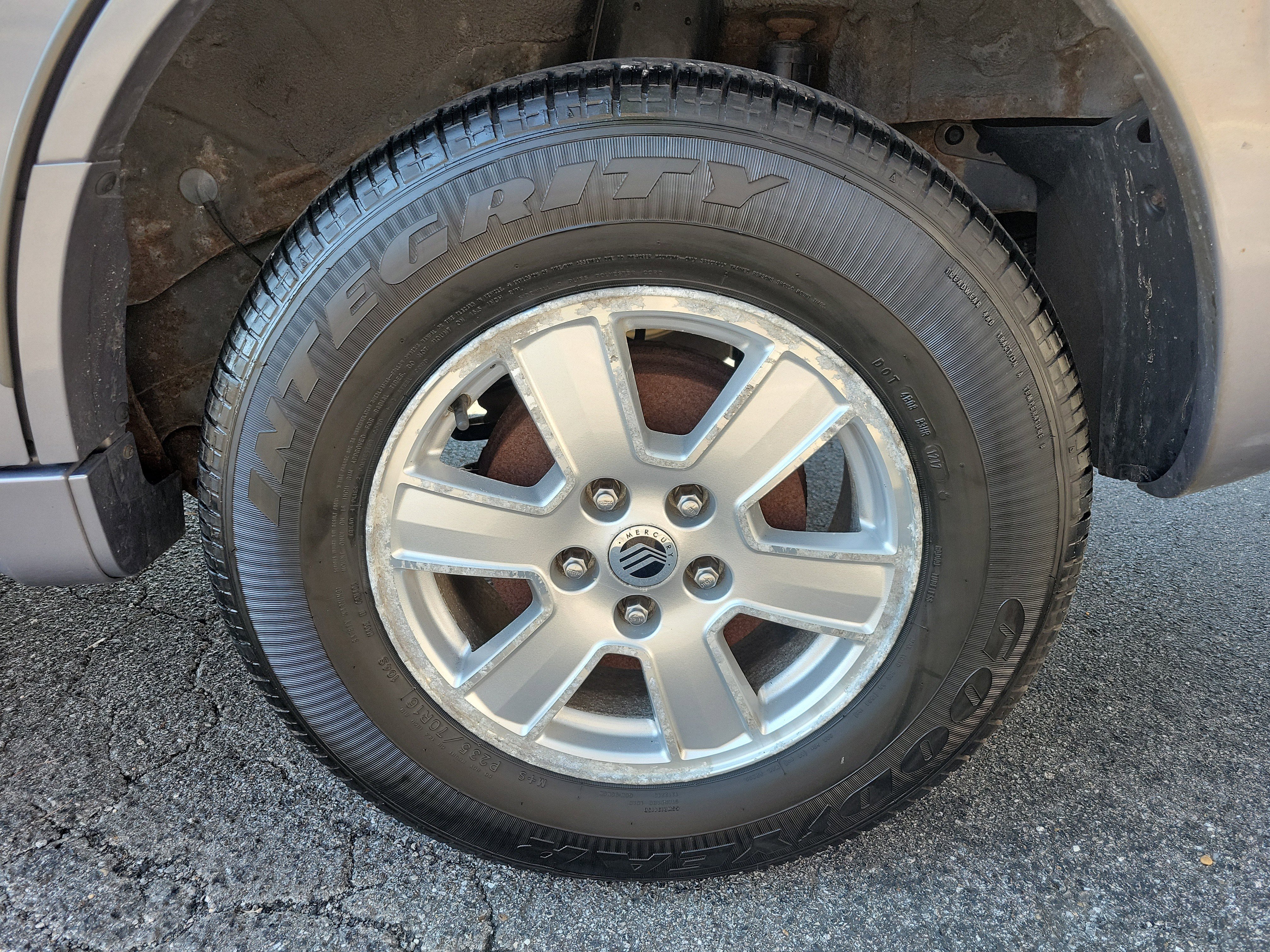 Used 2008 Mercury Mariner 2WD V6 image 23