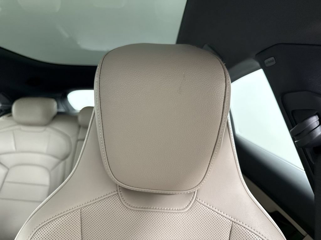 Certified 2023 Porsche Taycan 4 Cross Turismo AWD/4WD image 39
