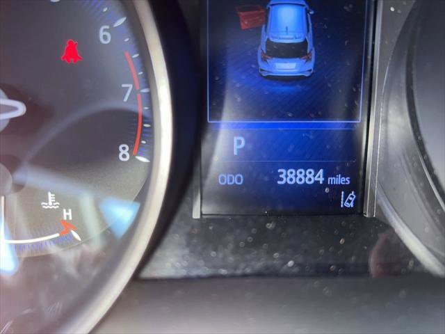 Certified 2018 Toyota C-HR XLE FWD image 18