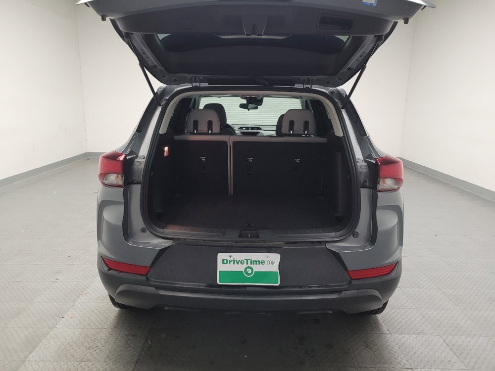 Used 2021 Chevrolet TrailBlazer LS image 29