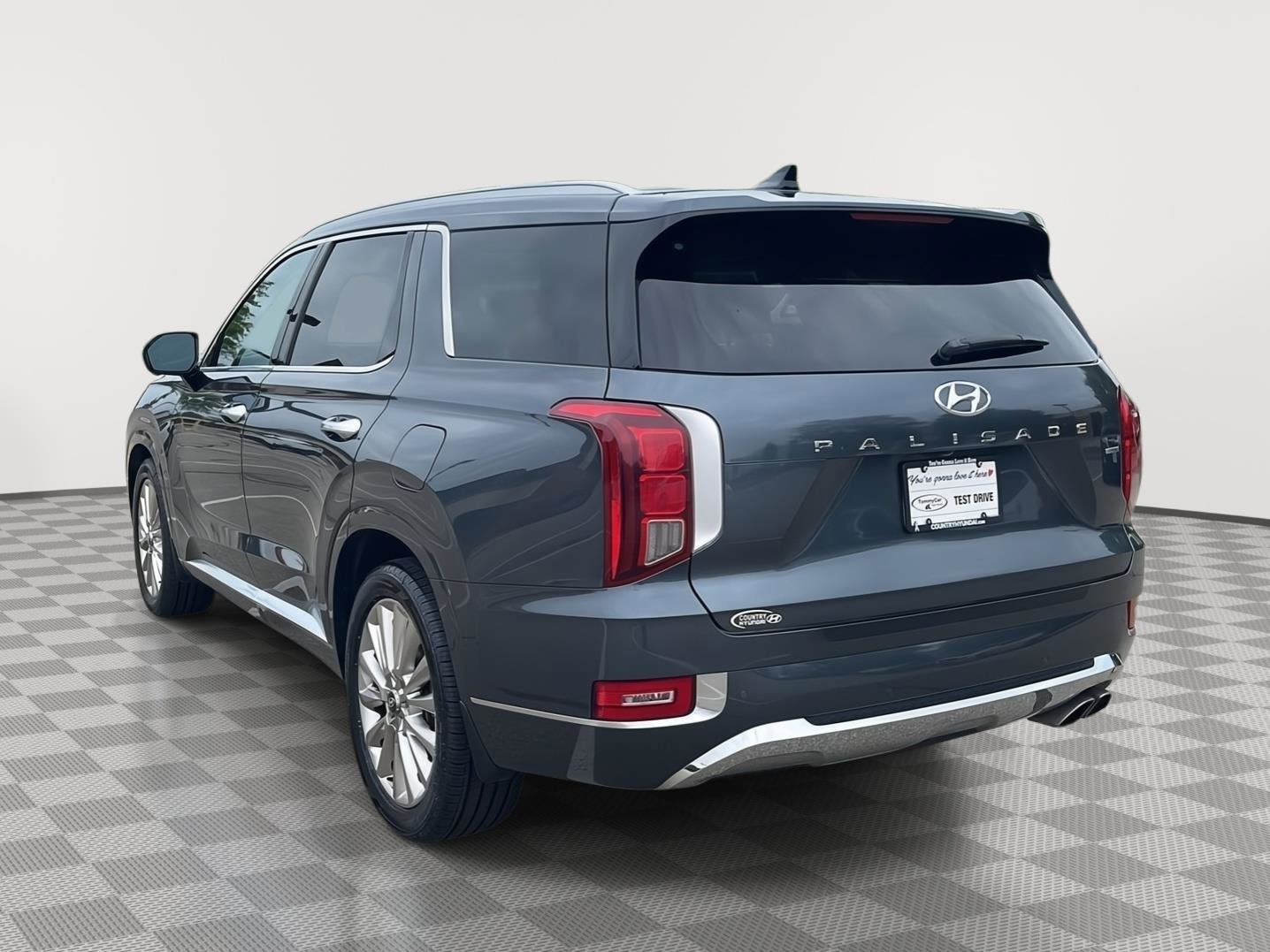 Used 2020 Hyundai Palisade Limited w/ Winter Weather Package AWD/4WD image 7