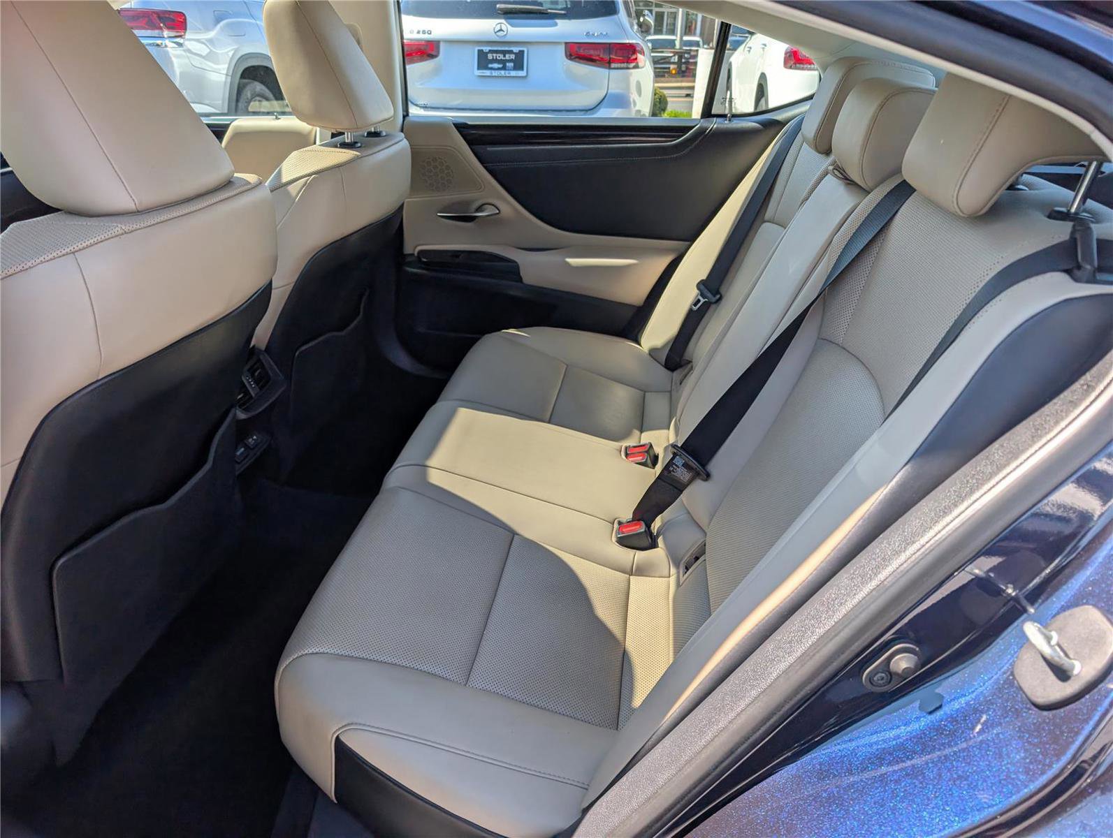Used 2021 Lexus ES 350 w/ Premium Package FWD image 14