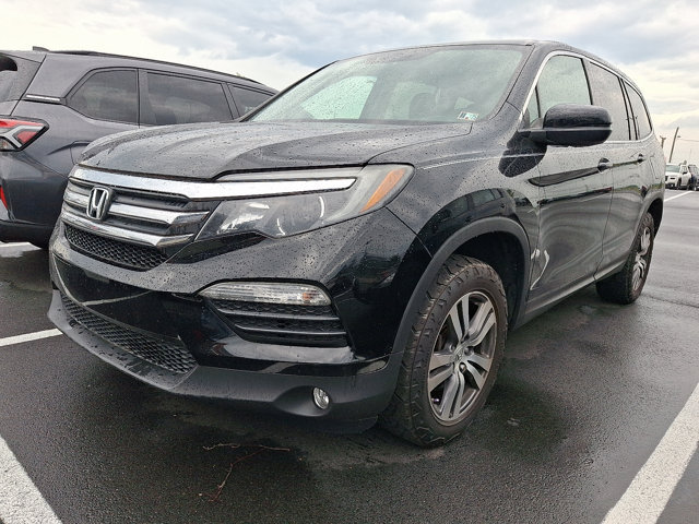 Used 2017 Honda Pilot EX image 3
