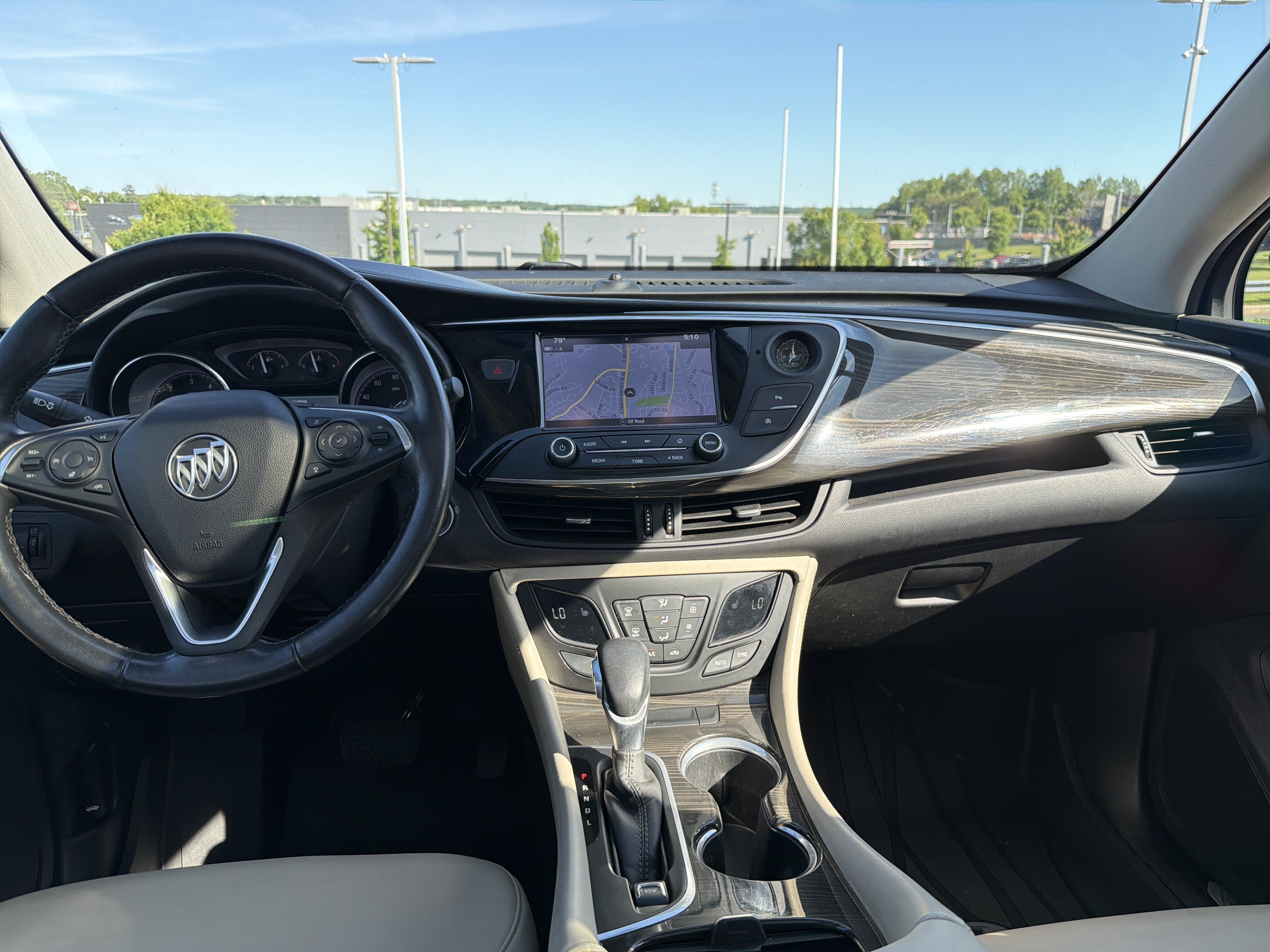 Used 2020 Buick Envision Essence w/ Experience Buick Package FWD image 29