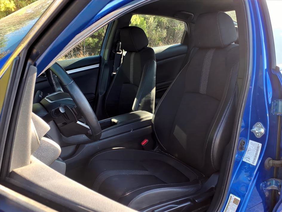 Used 2021 Honda Civic Sport image 9