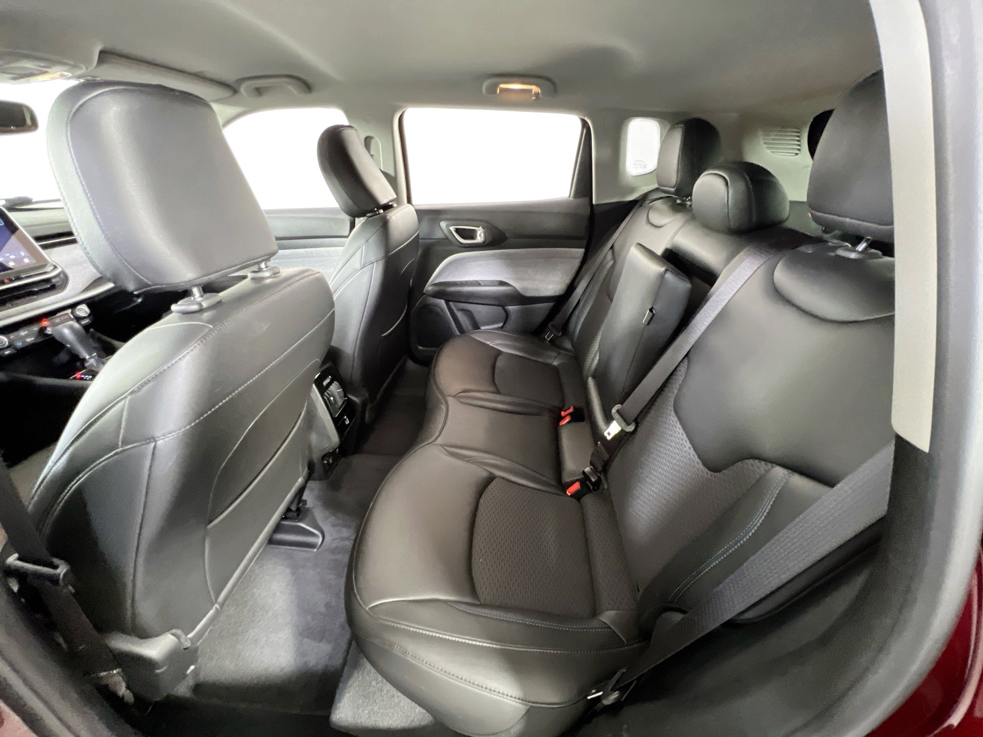 Used 2022 Jeep Compass Latitude w/ Convenience Group image 22