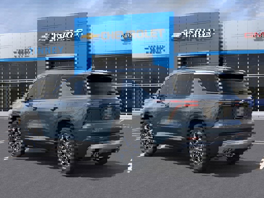 New 2026 Chevrolet Traverse LT image 3