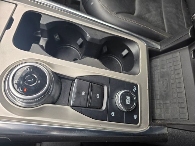 Used 2024 Ford Explorer Limited AWD/4WD image 18