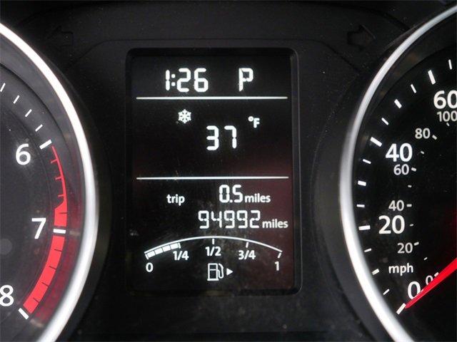 Used 2015 Volkswagen Jetta S image 27