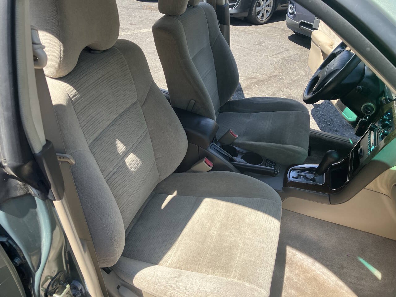 Used 2003 Subaru Outback Wagon AWD/4WD image 32