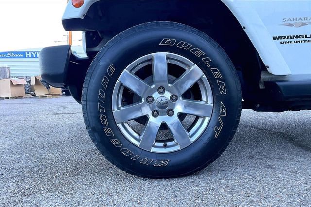 Used 2013 Jeep Wrangler Unlimited Sahara w/ Connectivity Group image 4