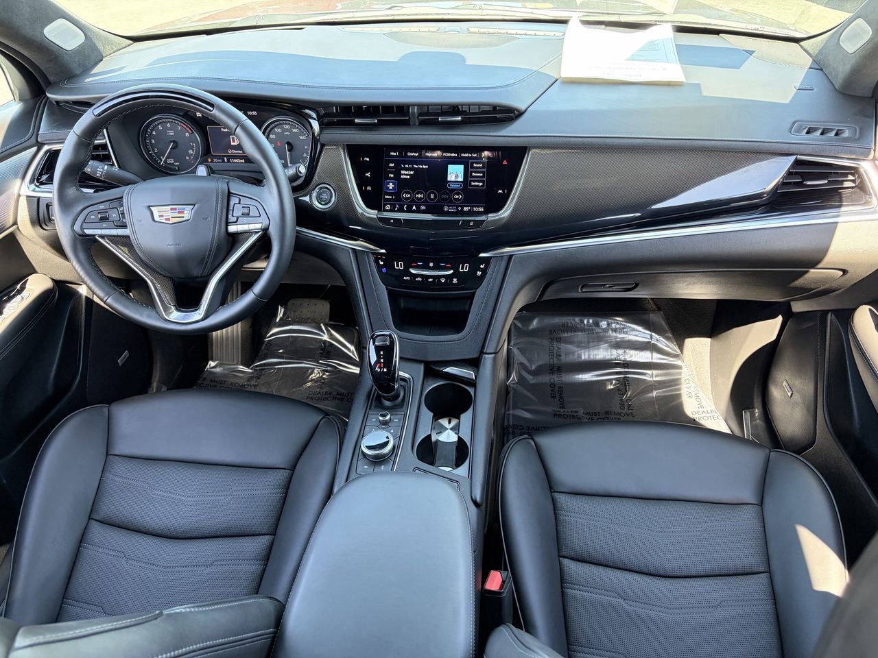 Certified 2025 Cadillac XT6 Premium Luxury w/ Platinum Package image 16