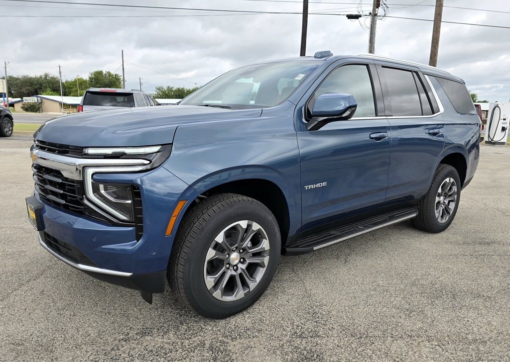 New 2025 Chevrolet Tahoe LS w/ Max Trailering Package image 1