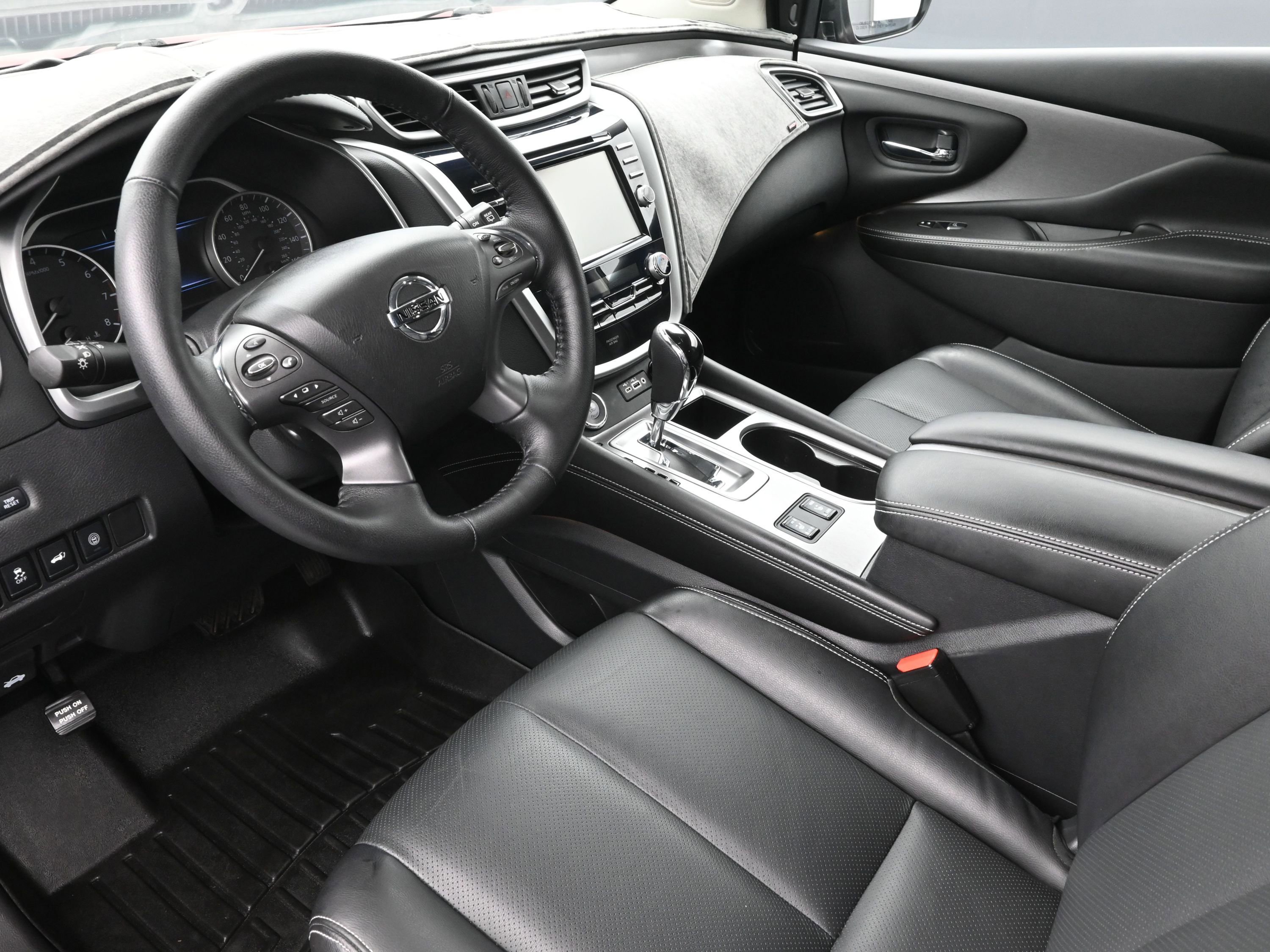 Used 2022 Nissan Murano SL w/ Cargo Package image 10