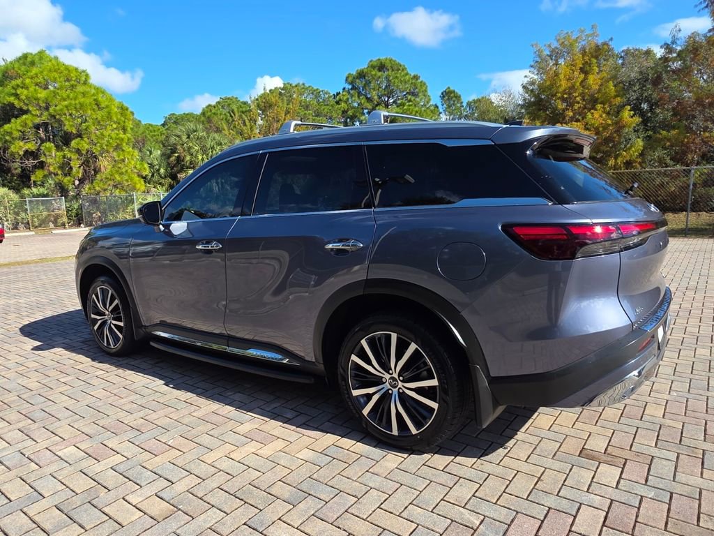 Used 2022 INFINITI QX60 Sensory w/ Cargo Package image 9