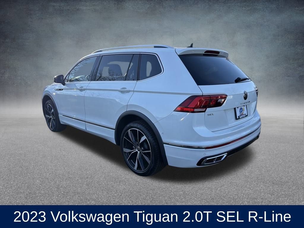 Used 2023 Volkswagen Tiguan SEL R-Line image 3