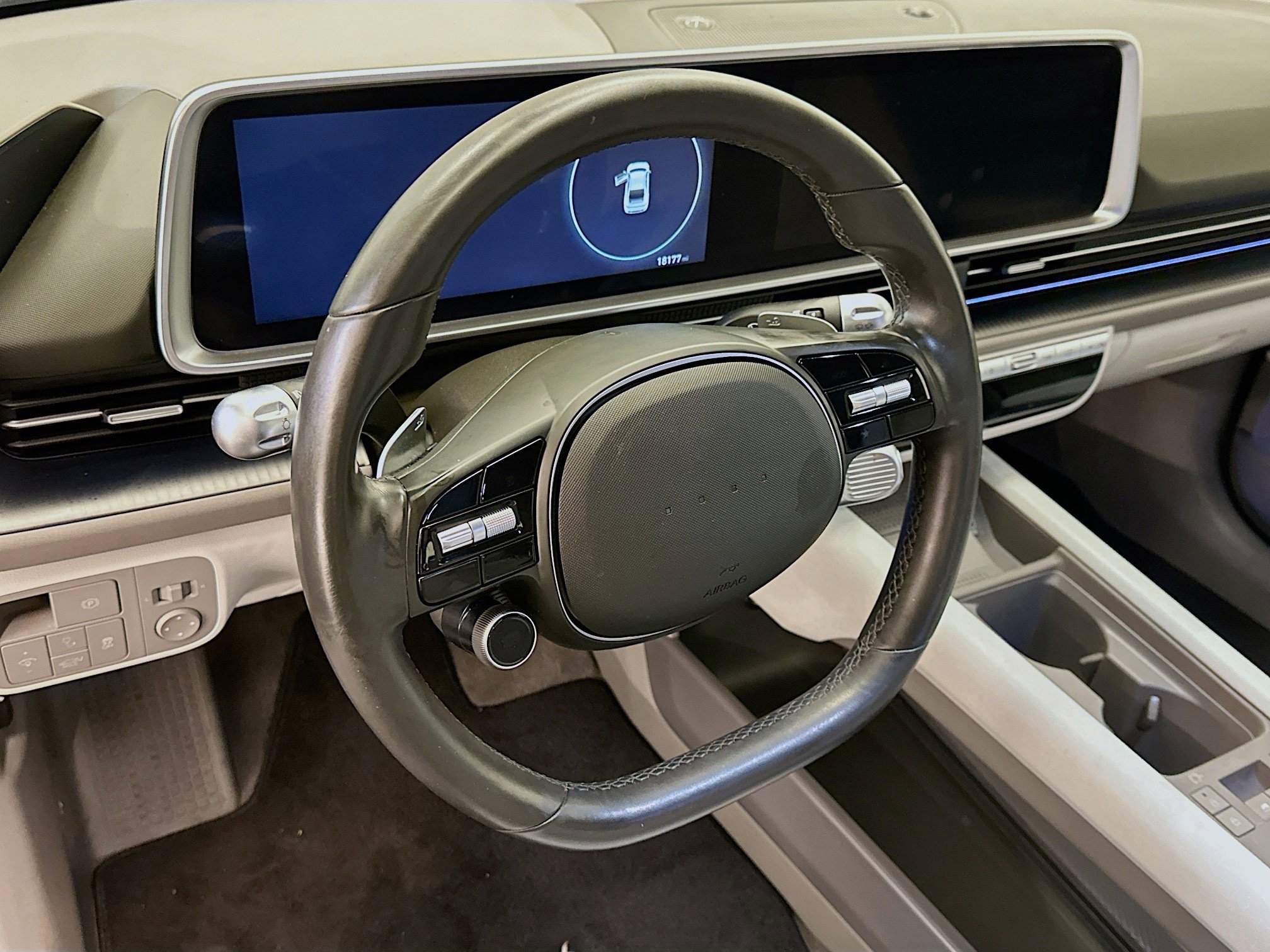 Used 2024 Hyundai Ioniq 6 SEL image 18