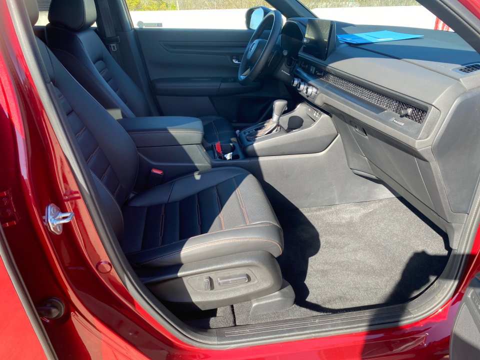 Certified 2024 Honda CR-V Sport-L image 32