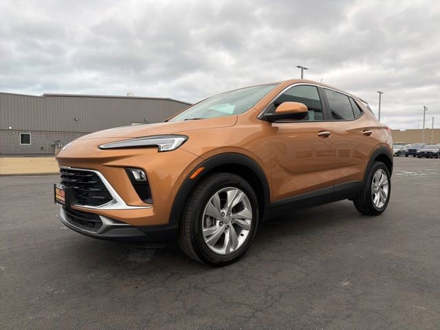 Used 2025 Buick Encore GX Preferred w/ Comfort Package image 3