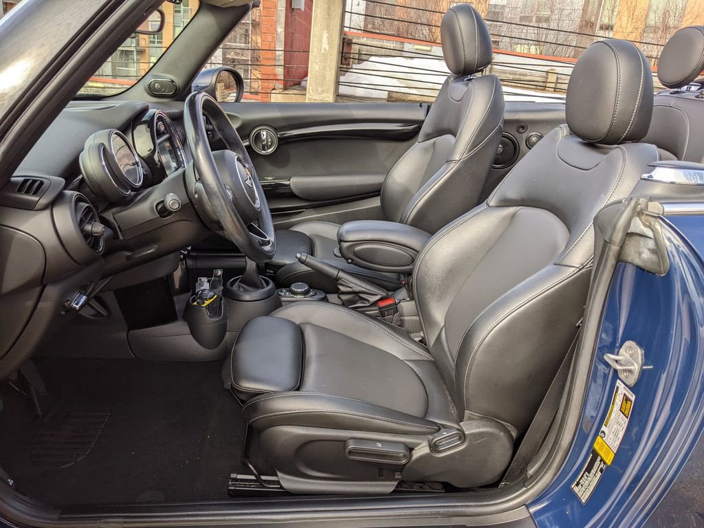 Used 2018 MINI Cooper S image 10