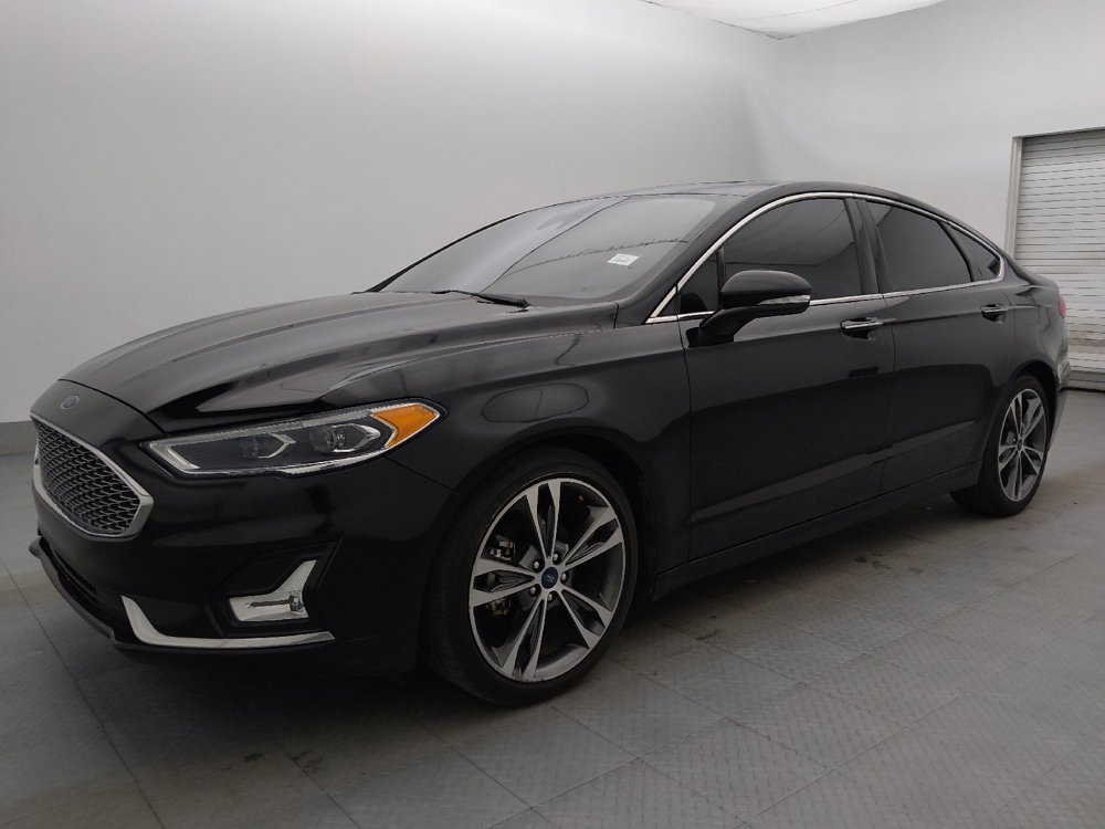 Used 2020 Ford Fusion Titanium FWD image 2