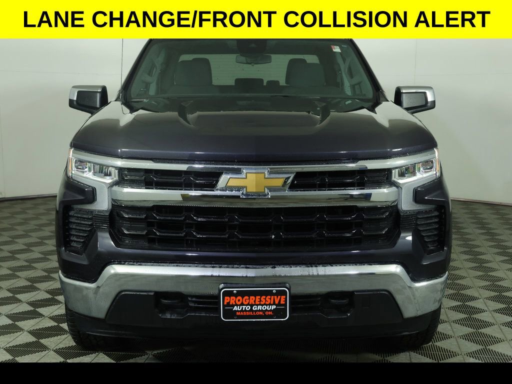 Used 2022 Chevrolet Silverado 1500 LT w/ Z71 Off-Road Package AWD/4WD image 10