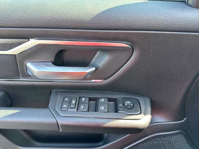 New 2027 RAM 1500 4x4 Crew Cab image 13