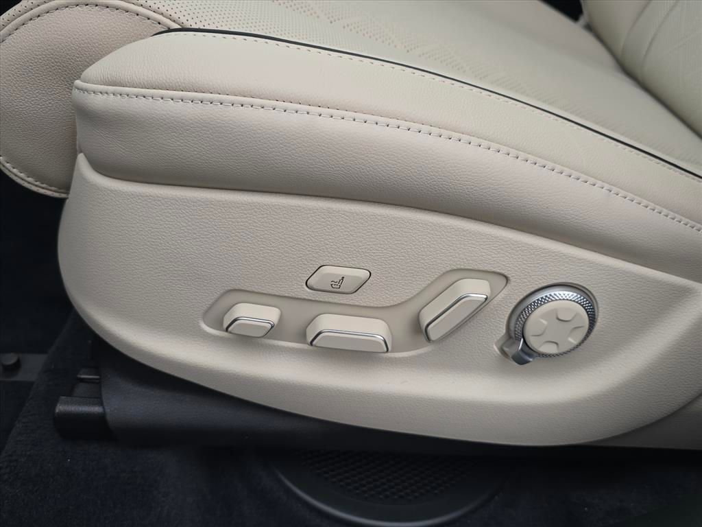 New 2026 Genesis GV80 3.5T Advanced AWD/4WD image 16