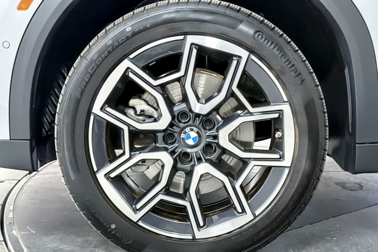 Used 2026 BMW X2 xDrive28i AWD/4WD image 26