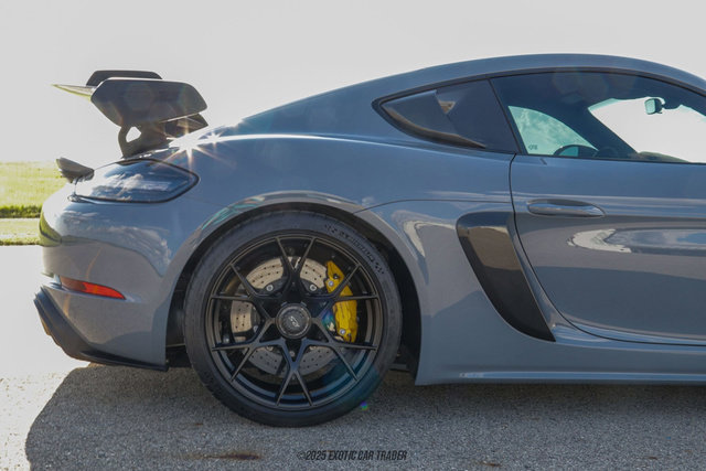 Used 2023 Porsche 718 Cayman GT4 RS image 10