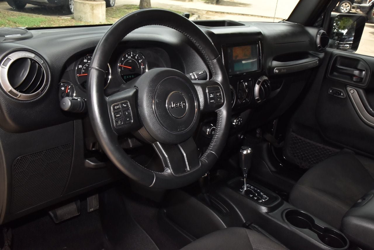 Used 2017 Jeep Wrangler Unlimited Sport w/ Quick Order Package 24S AWD/4WD image 32