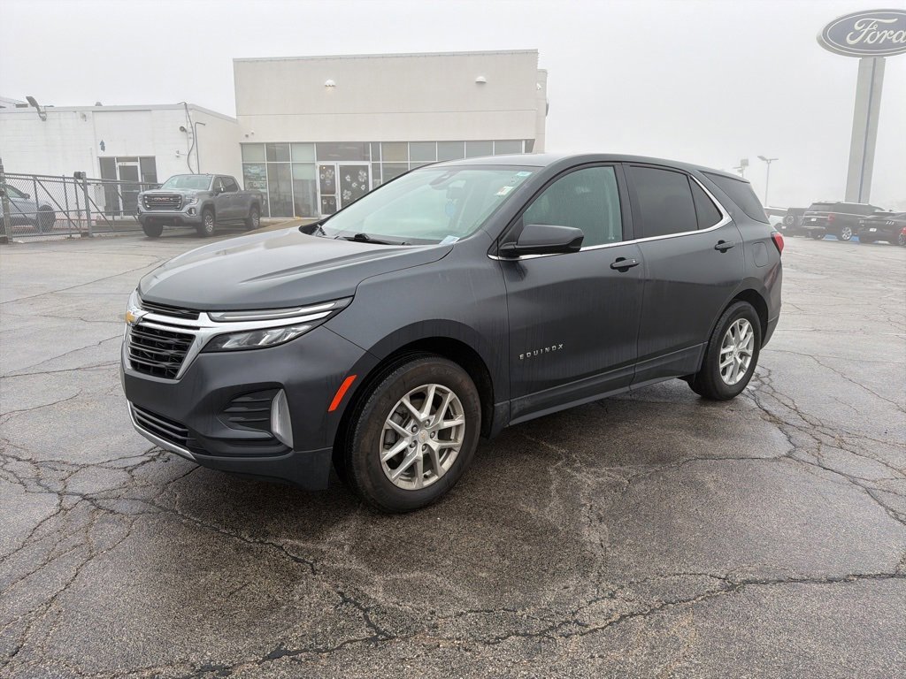 Used 2023 Chevrolet Equinox LT image 1