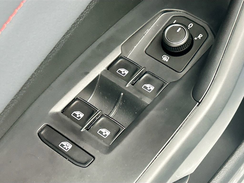 New 2026 Volkswagen Jetta GLI Autobahn FWD image 21