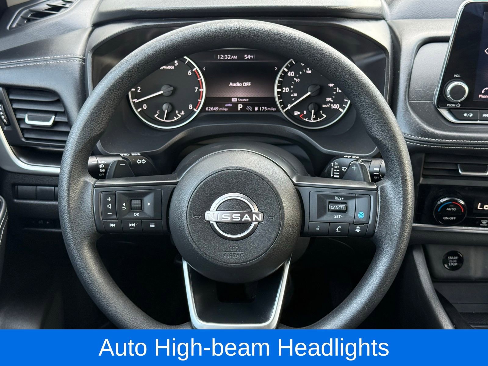 Used 2024 Nissan Rogue SV image 28