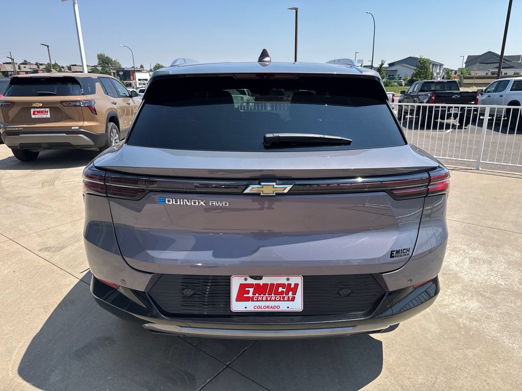 Used 2024 Chevrolet Equinox EV LT AWD/4WD image 4