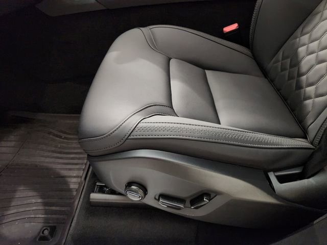 Used 2025 Volvo XC90 B5 Core w/ Protection Package image 25
