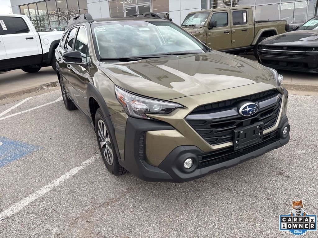 Used 2024 Subaru Outback Premium image 8