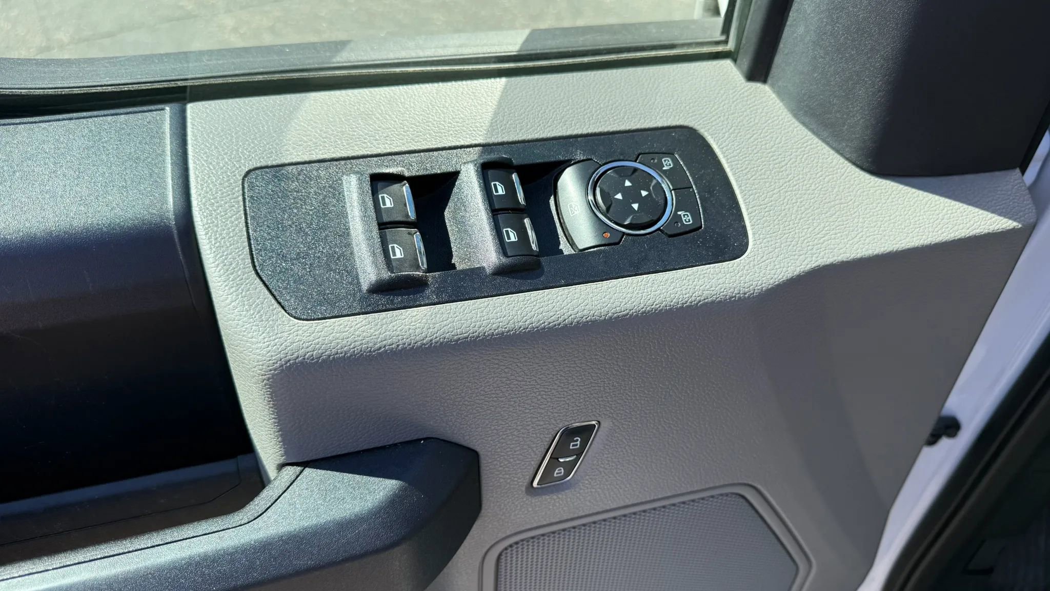 Used 2019 Ford F150 XL w/ Equipment Group 101A Mid AWD/4WD image 17