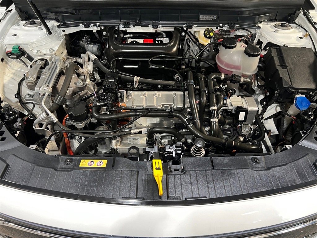 Used 2022 Mercedes-Benz EQB 300 4MATIC image 43