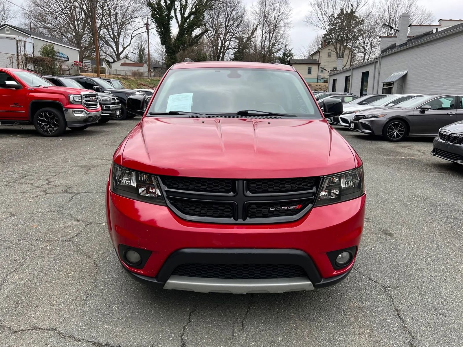 Used 2019 Dodge Journey SE w/ Connectivity Group image 2