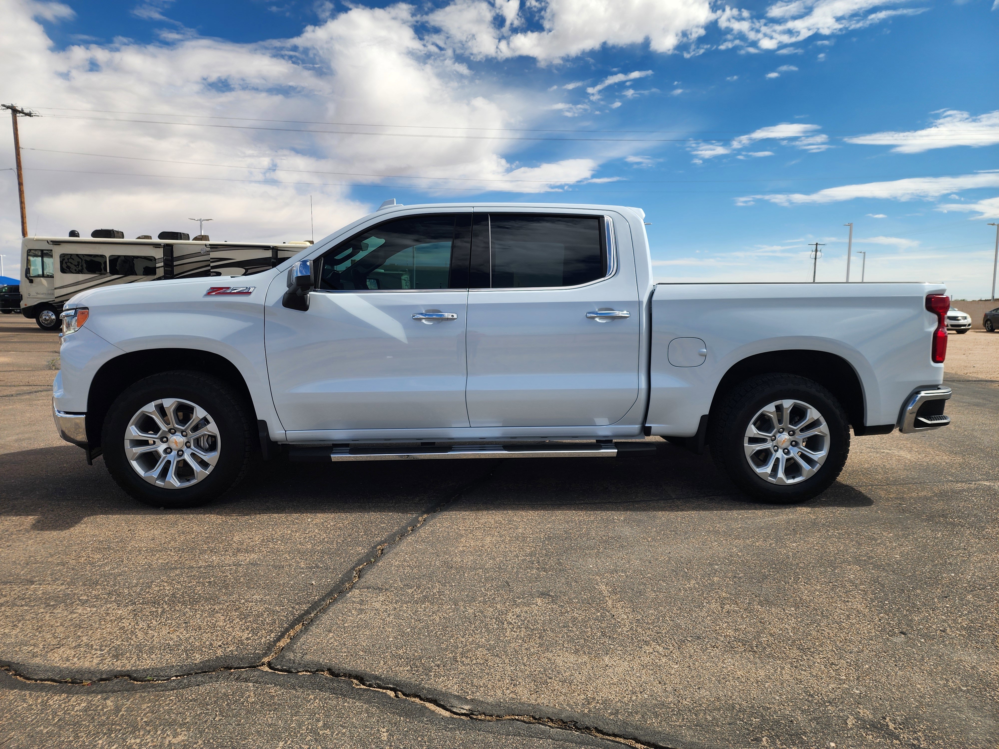 Used 2026 Chevrolet Silverado 1500 LTZ w/ LTZ Premium Package image 8