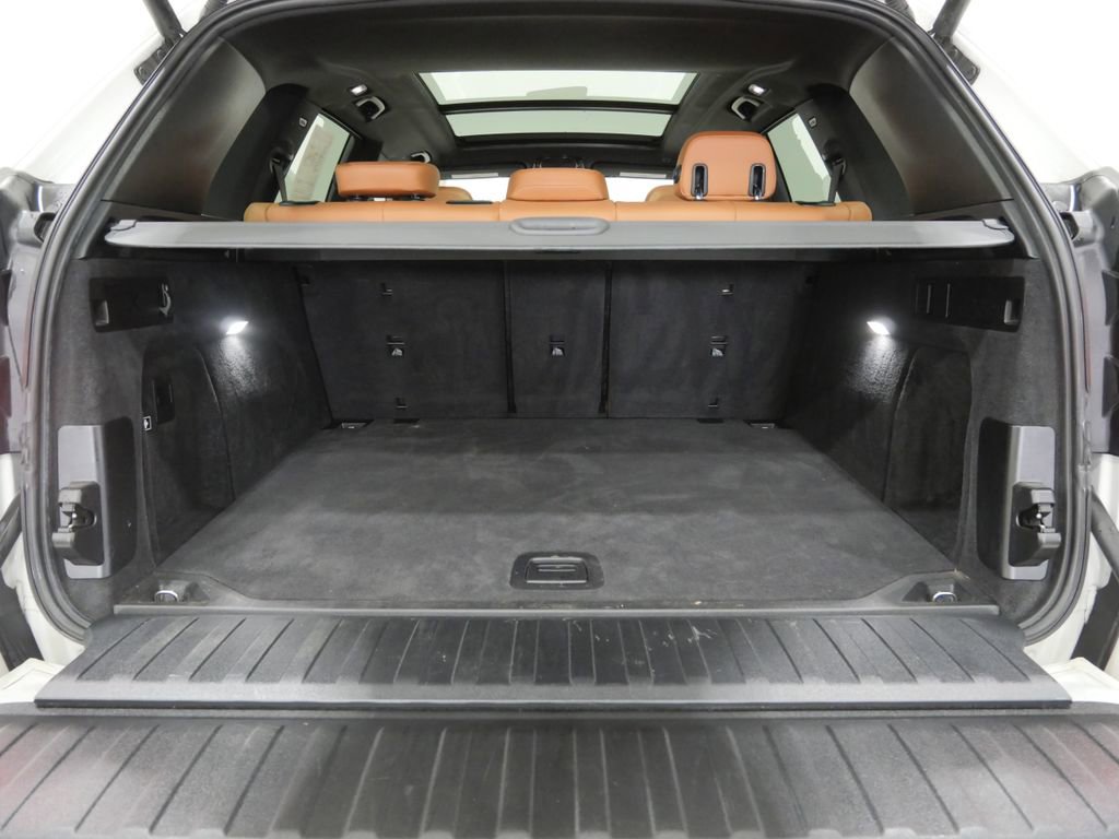 Used 2022 BMW X5 xDrive40i w/ Luxury Seating Package AWD/4WD image 28