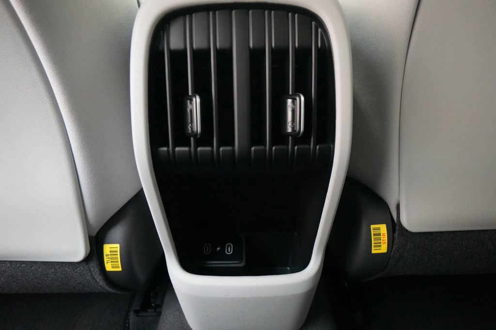 New 2026 Hyundai Kona SEL Sport AWD/4WD image 17